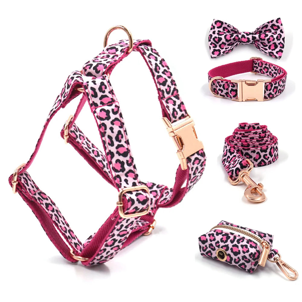 Hundsele, Koppel, Halsband, Fluga, Påsväska -set, Leopardmönster , Personligt namn ingraverat