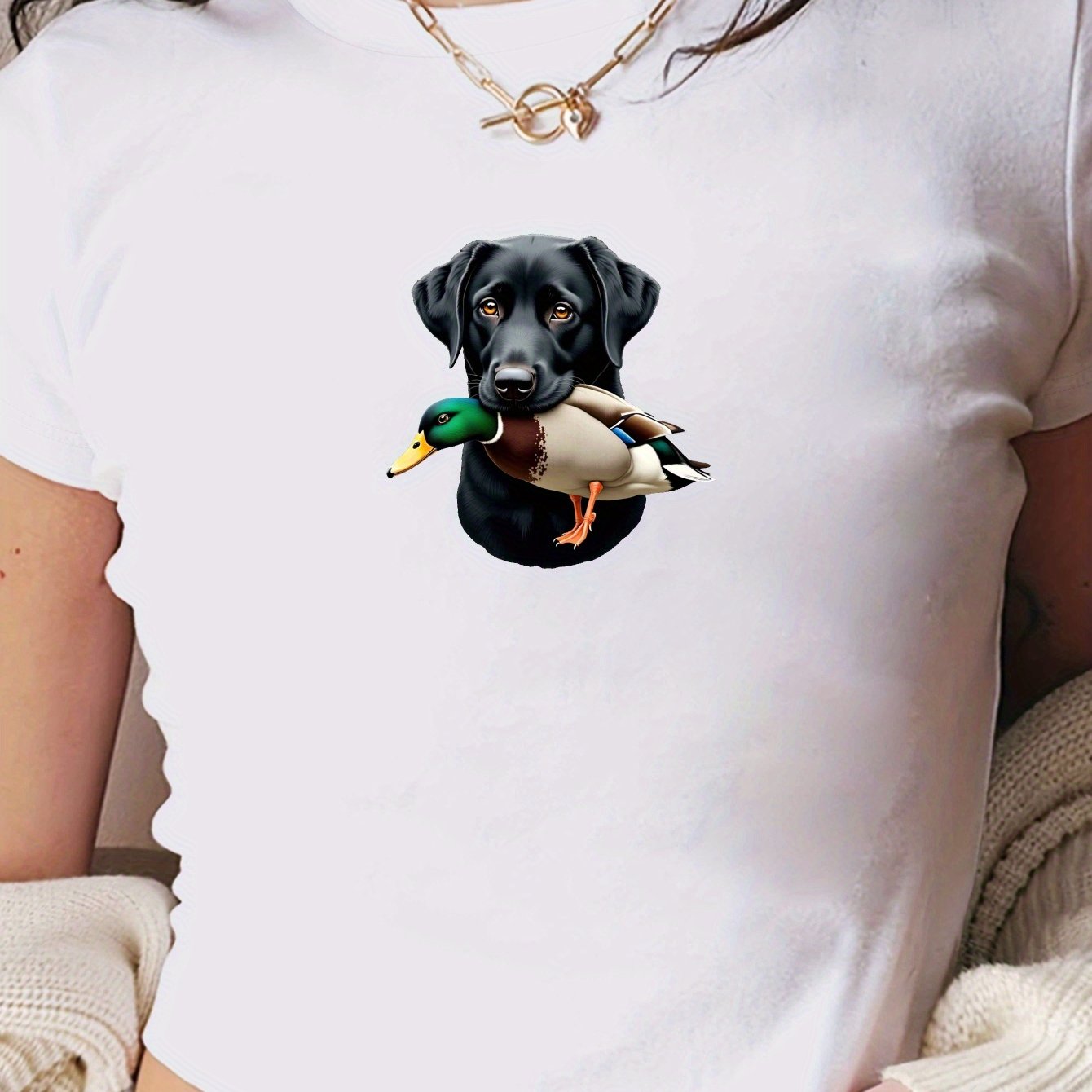 Svart labrador med and, kort t-shirt för dam, 3 färger, S-XXL